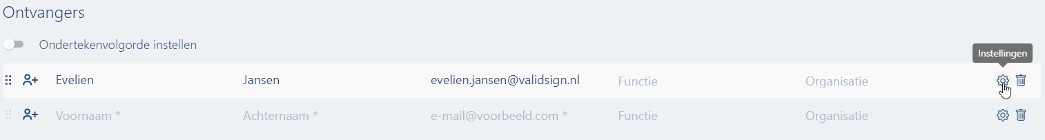 Extra_instellingen_voor_een_ontvanger__knop_naar_menu.png